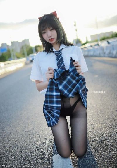 娜娃与扎朵